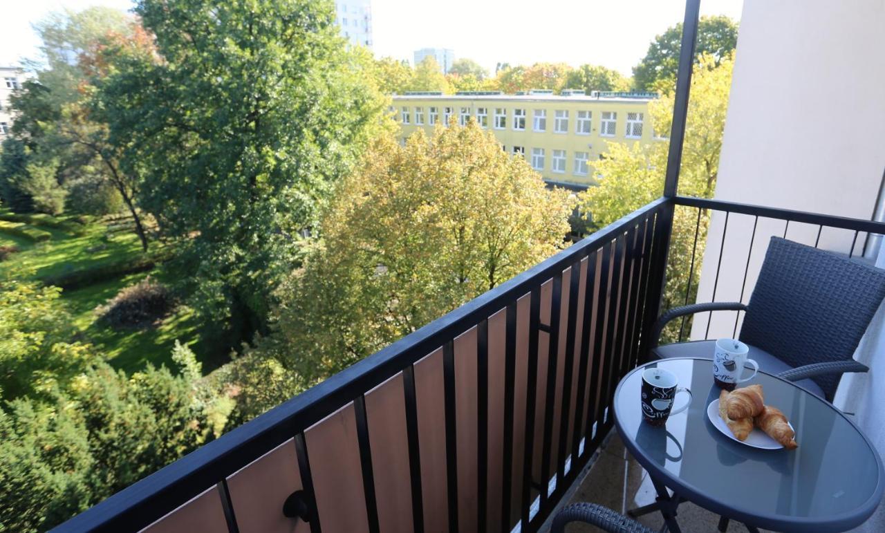 Apartament Mgm Karmelicka Warsaw Luaran gambar